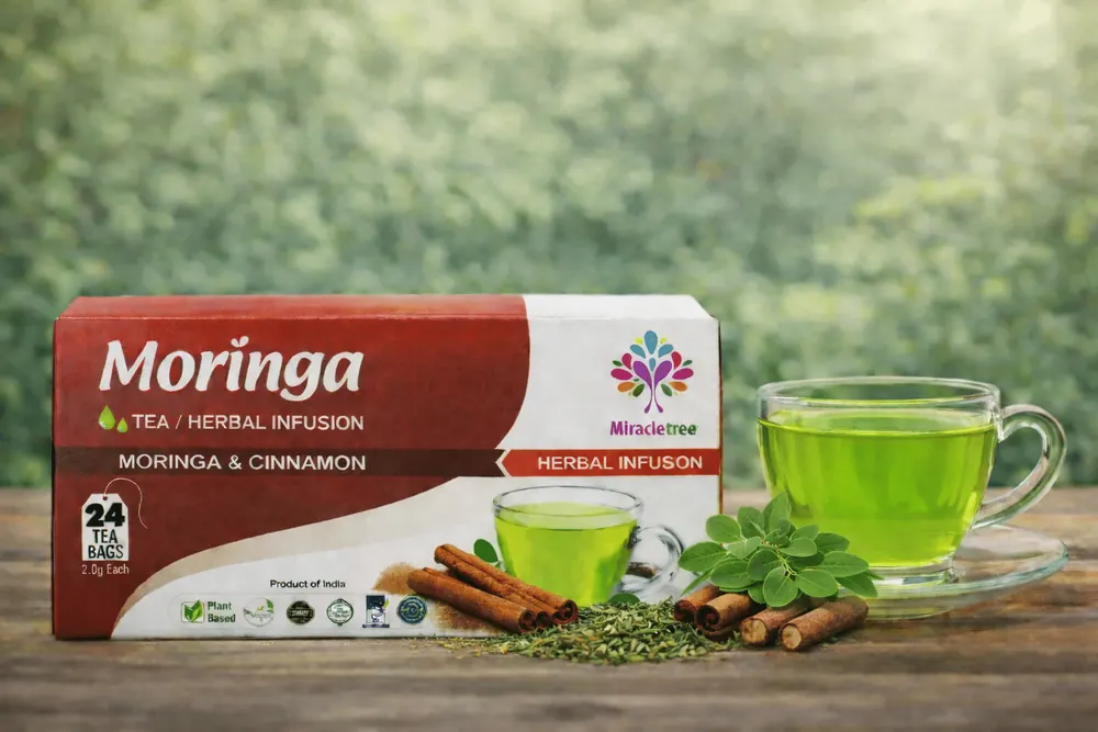 Moringa and cinnamon herbal infusion